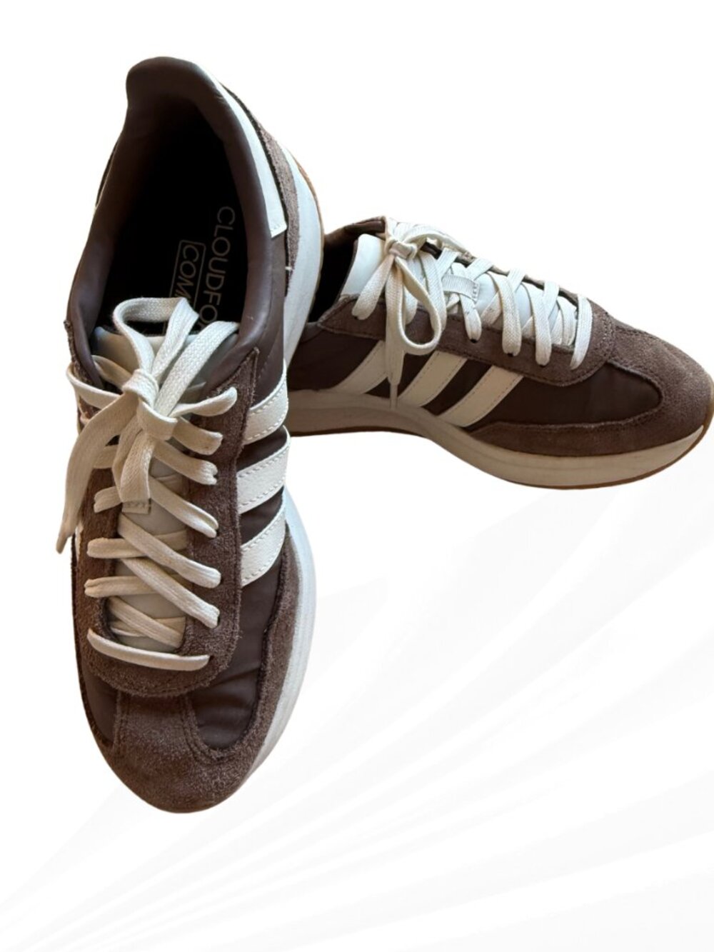 Adidas Run 72 Earth Strata Sneakers Womens 8.5 Taupe Suede Cloudfoam